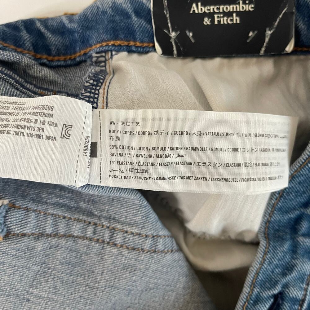 Abercrombie The 90s Relaxed Cutoff Short High Rise Curve Love NEW - Size 37/24 - Picture 5 of 5
